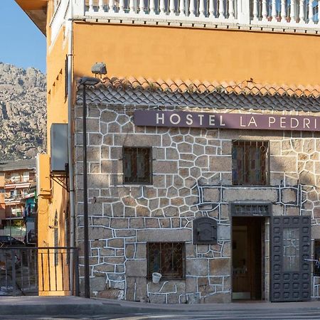 Hostel La Pedriza Manzanares El Real Luaran gambar